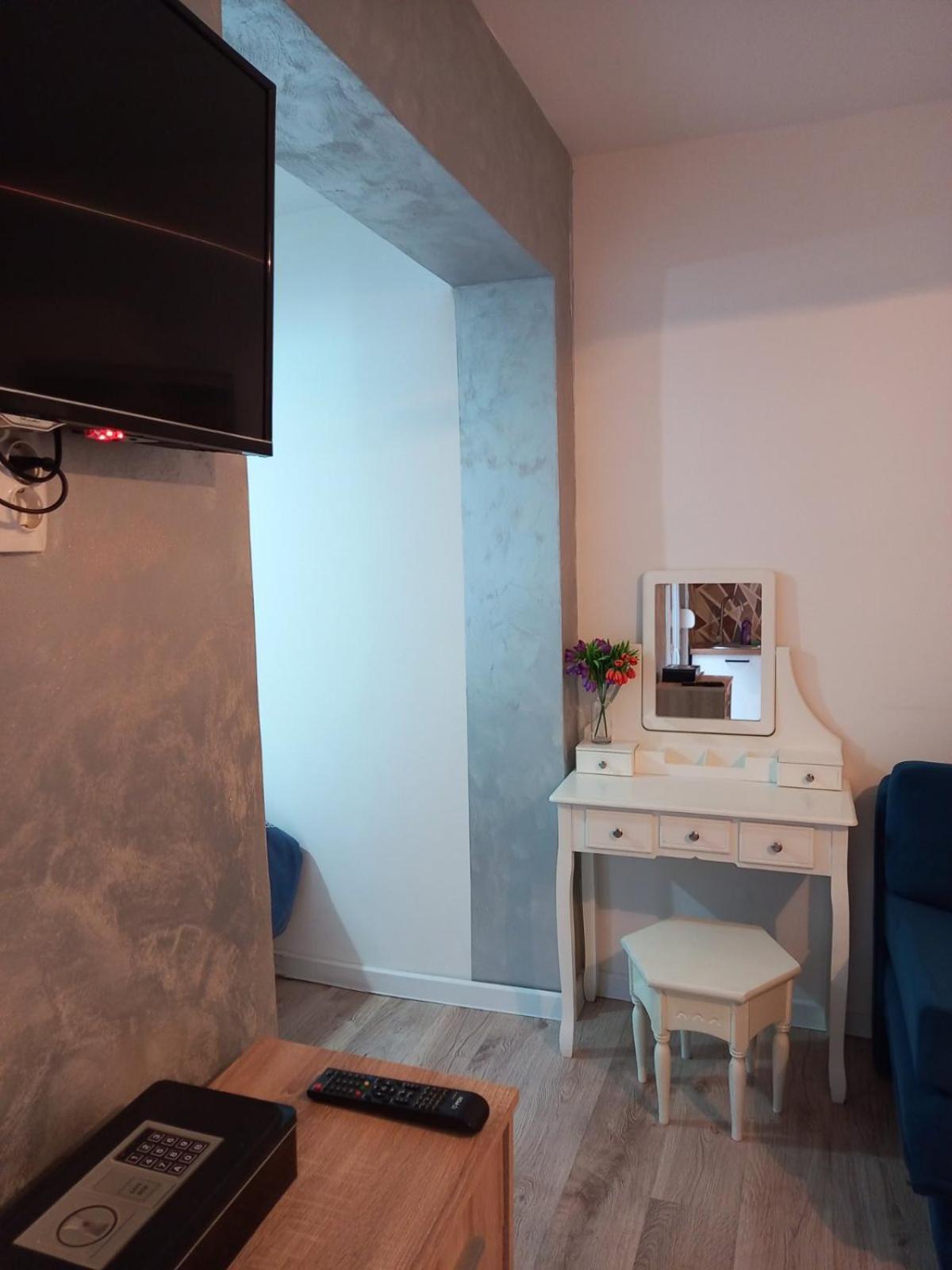 Studio Nena Mostar Luaran gambar